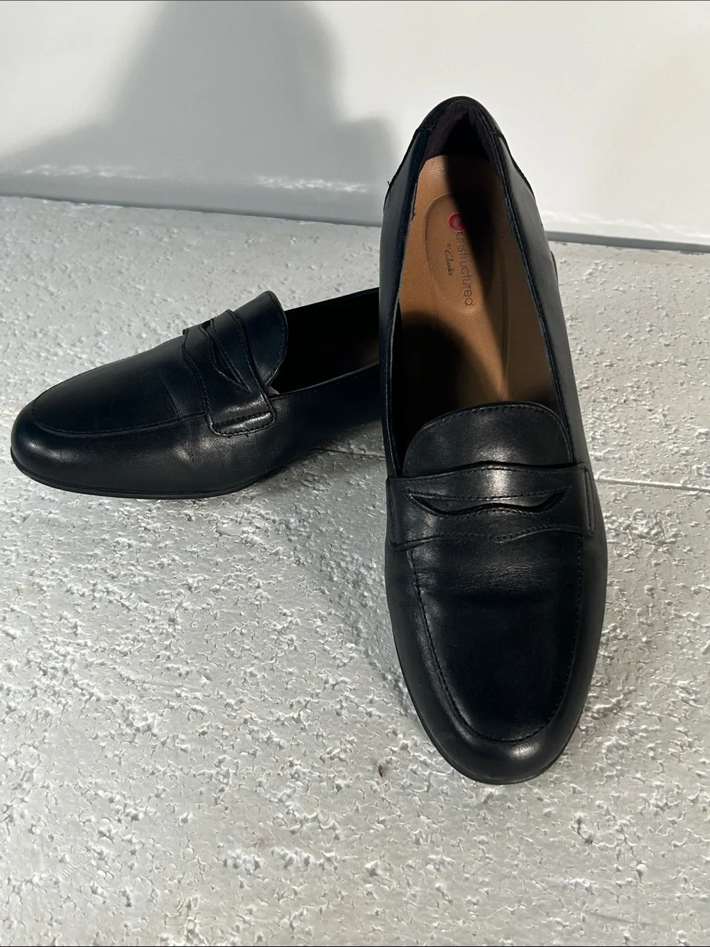 Unstructured By Clarks SZ9 Black Leather Penny Loafer Timeless Office Academia
